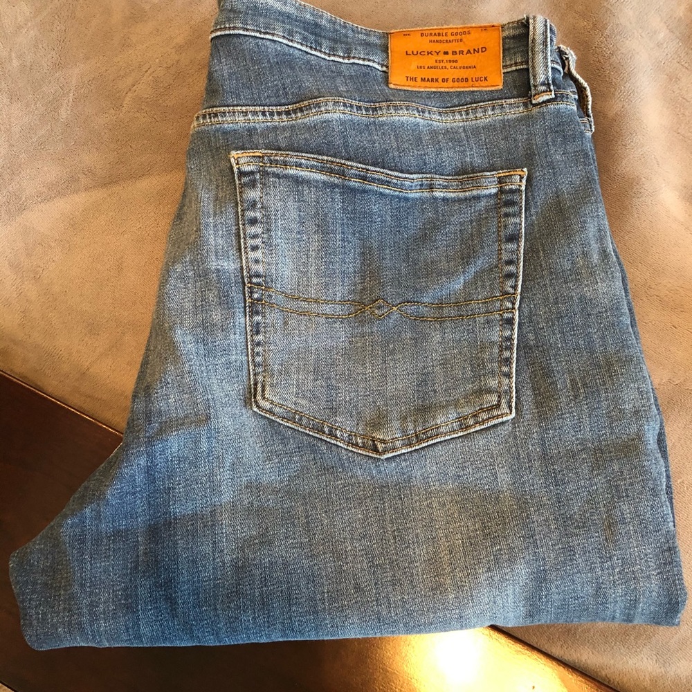 Lucky Brand jeans size 40/32